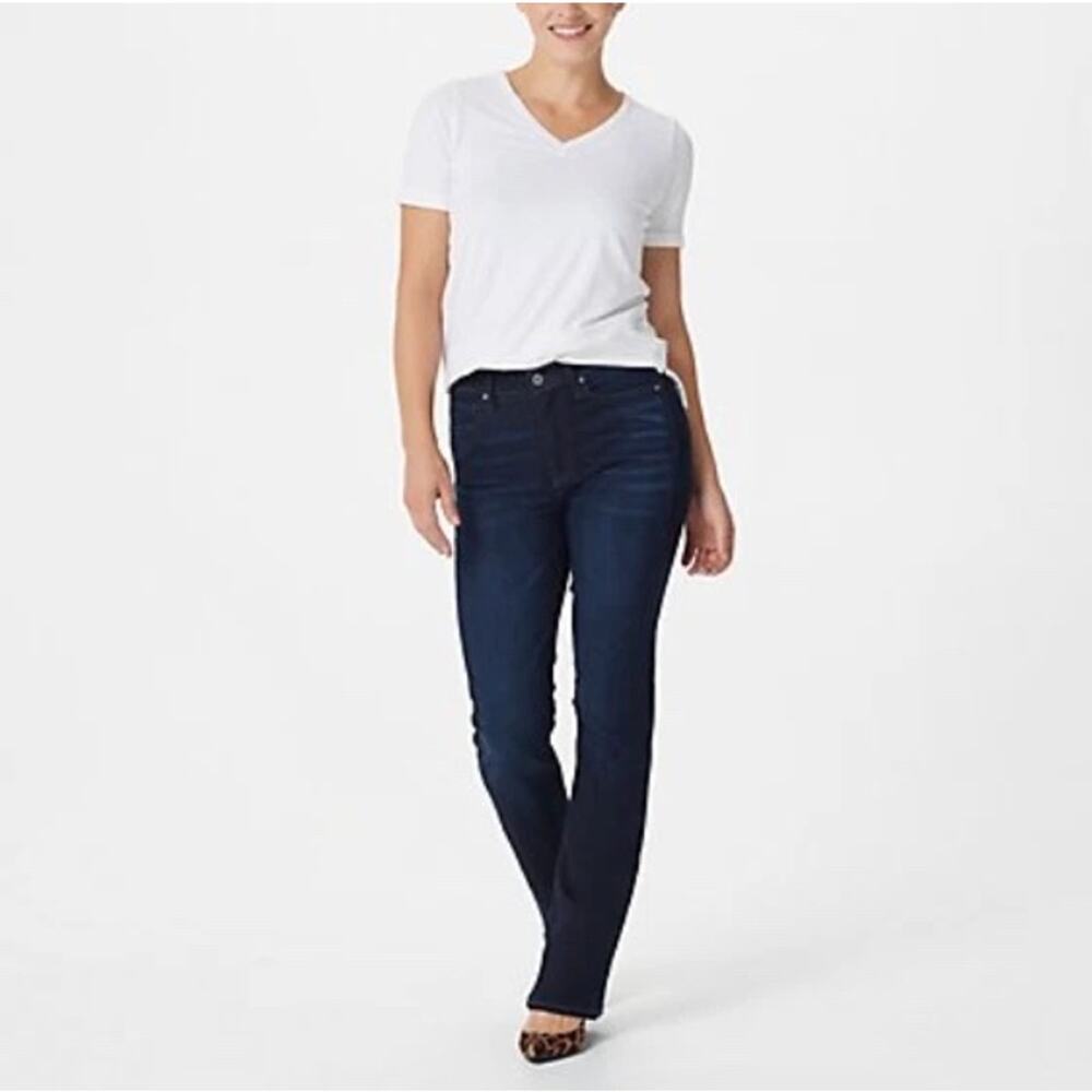 Serra Retreat Westward High-Rise Boot-Cut Jeans‎ Size 10/30 Webb Way Wash